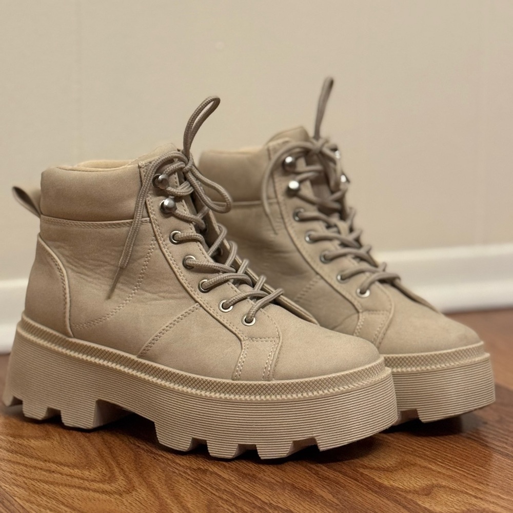 Light Beige Lace Up Platform Boots with Chunky Sole